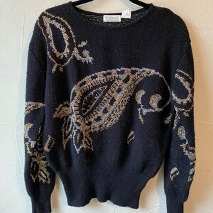 Vintage Elegant Black and Gold Paisley Crew Neck‎ Sweater